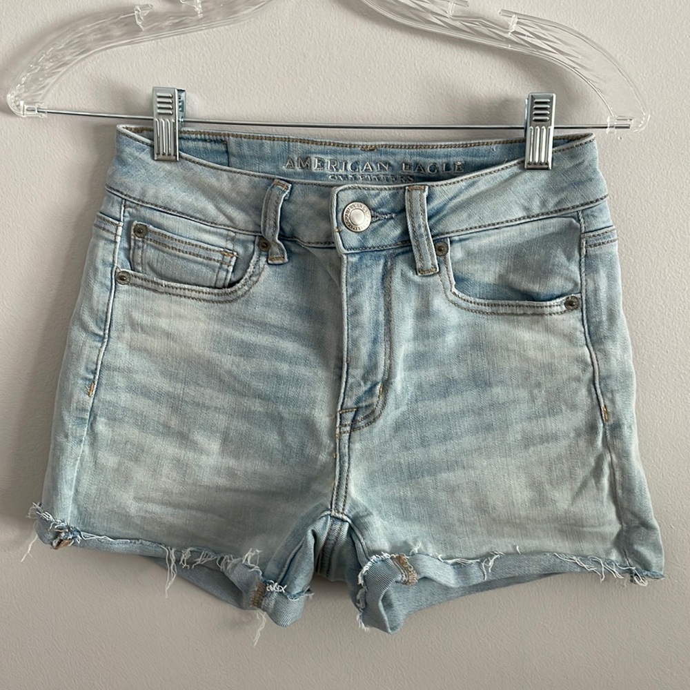 American Eagle next level stretch jean shorts. Light blue wash. Size 4